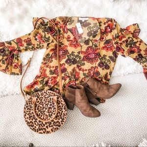NWT Loft Long Sleeve Ruffle Floral Tunic